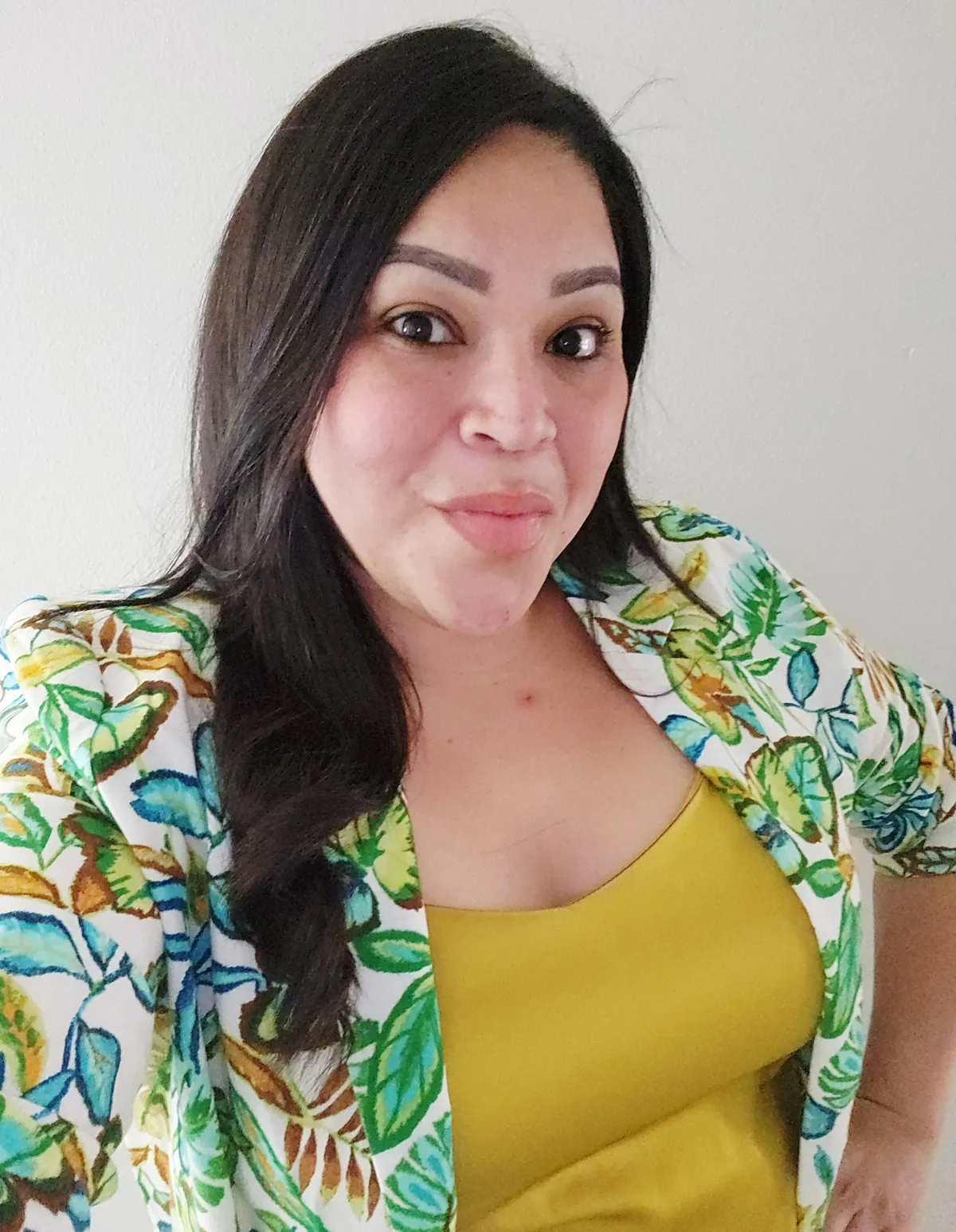 Amanda Verastegui-De La Cruz, Realtor at MGR Realty